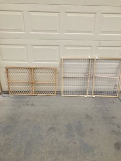 2 Dog Gates Fences