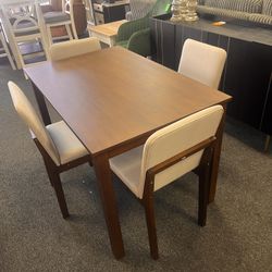 Dining Table With 4 Chairs 