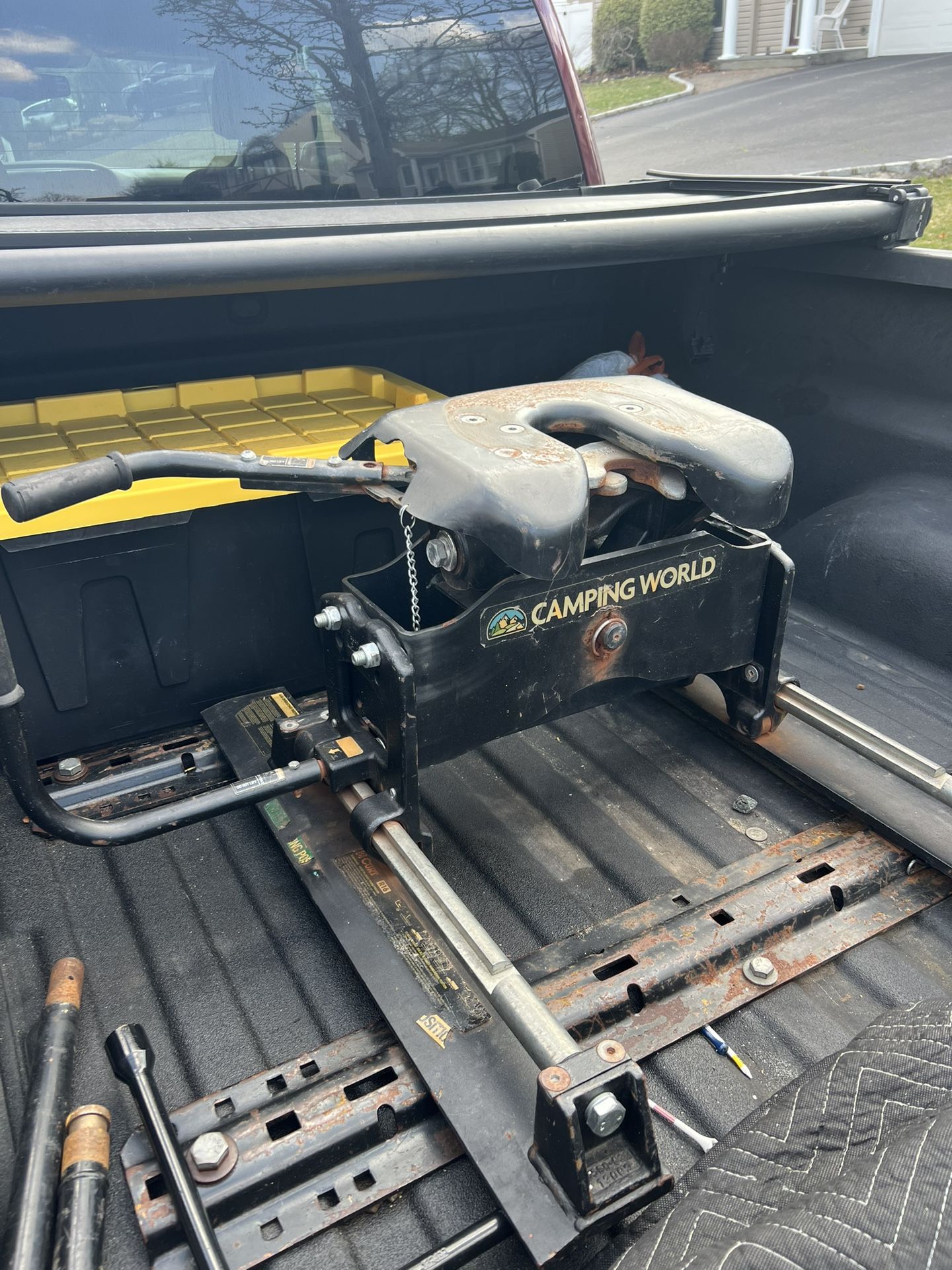 Curt 5th Wheel Hitch With Slider