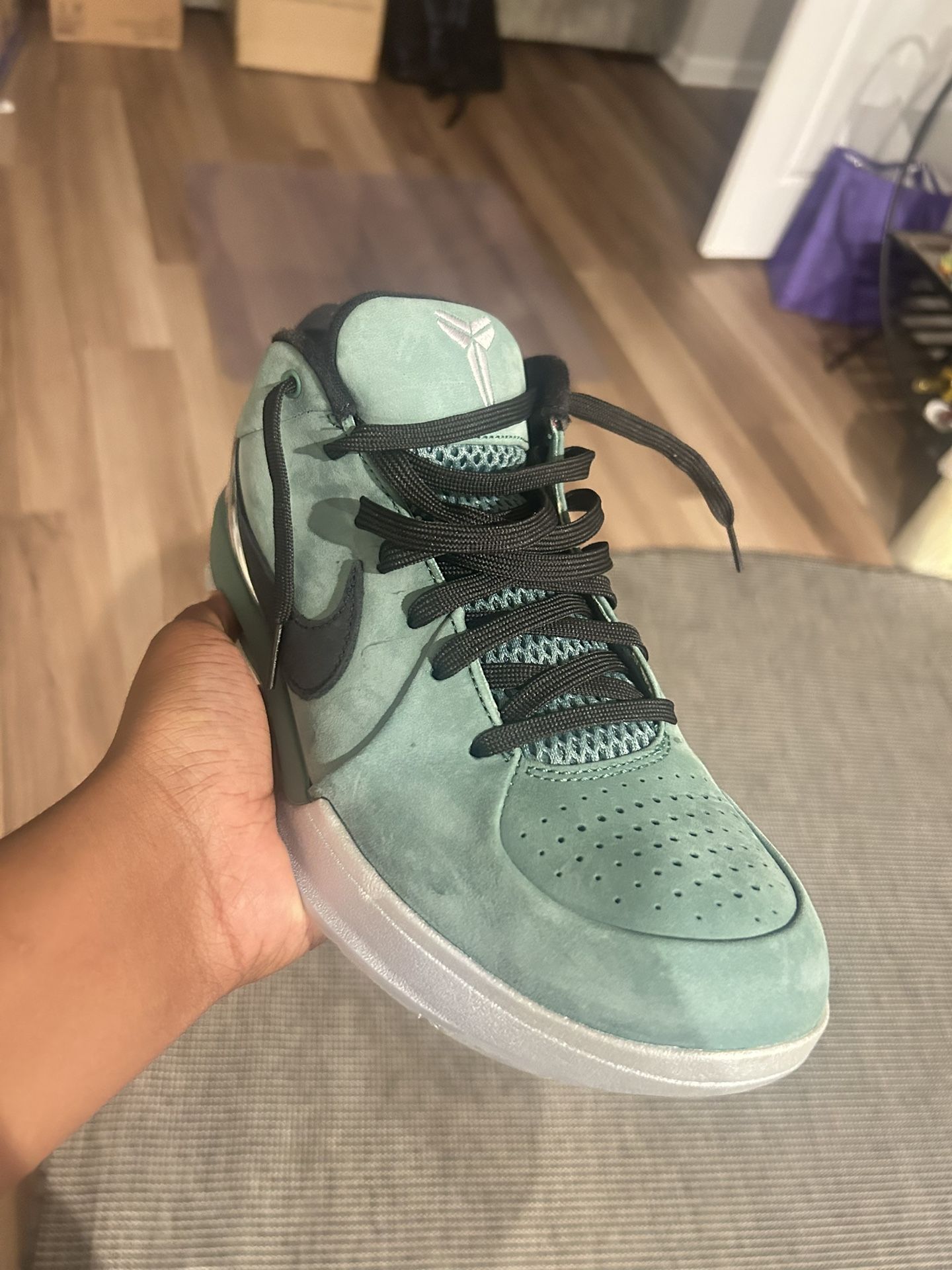 Kobe 4 Girl Dad