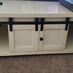 Coffee And End Tables