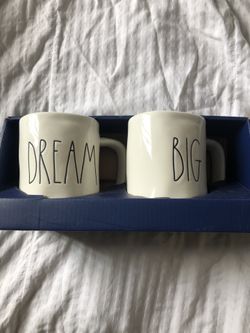 Rae Dunn set of coffee mugs