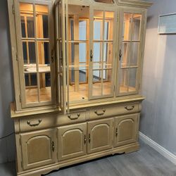 China Cabbinet ( Chinera)