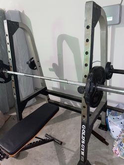Gold Gym Squat Rack Weight Bench for Sale in Fort Worth, TX