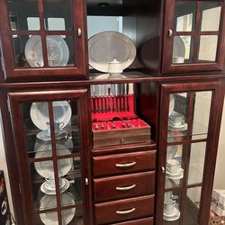 42 piece set Berkley house china set