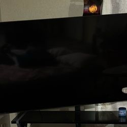 70 “inch Samsungs Plus