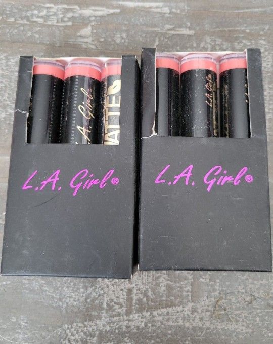 NWT L.A Girl Lipstick Bundle 