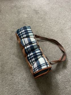 Picnic/camping blanket