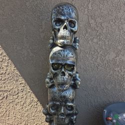 Skulls 