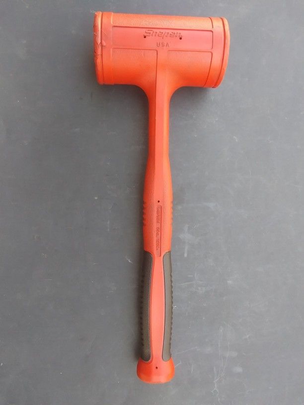 Snap-On 56 oz Soft Grip Dead Blow Hammer