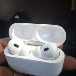 Apple Airpod Pro 2 With Case And Silicone Cover