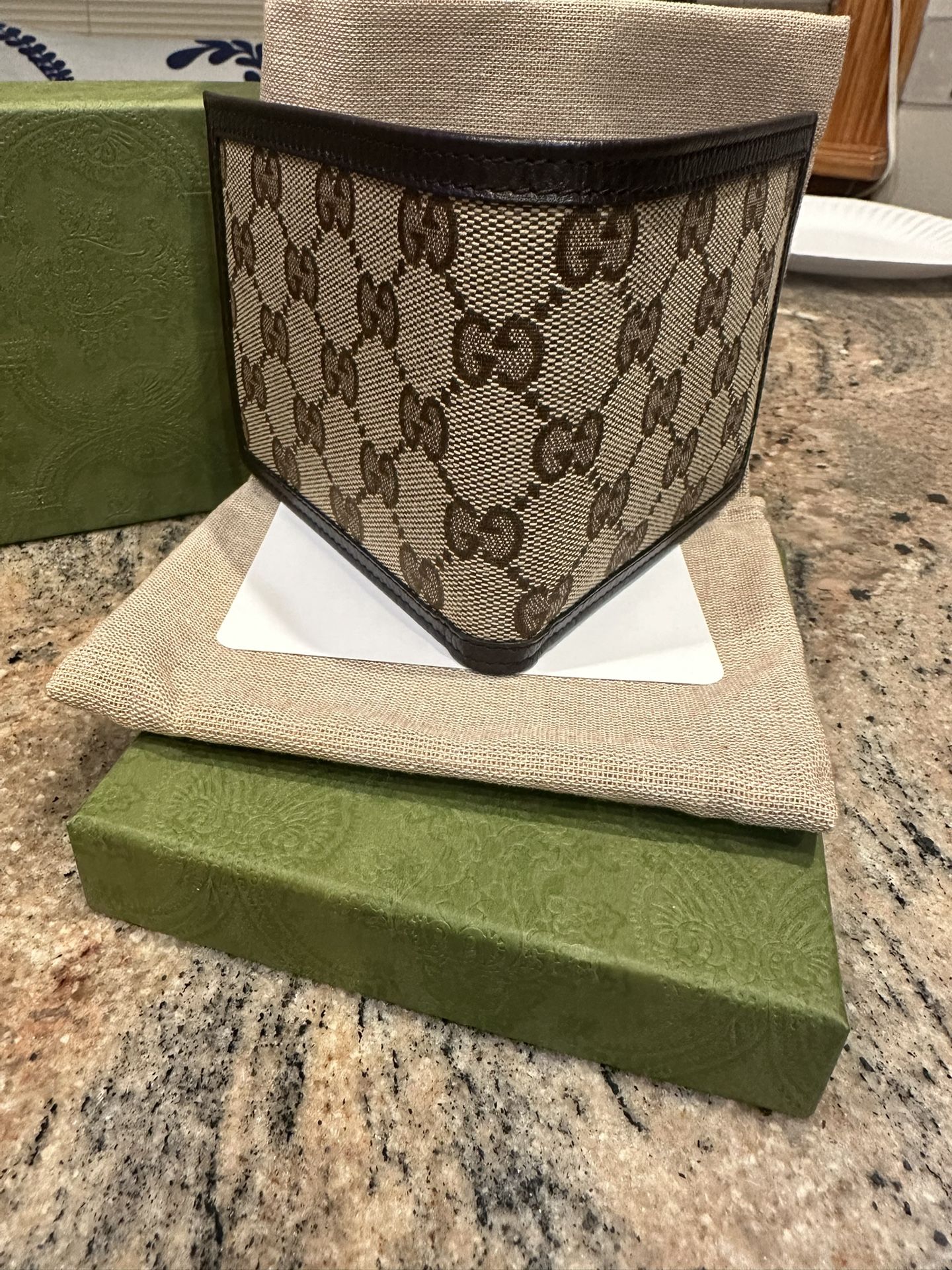 Gucci Bifold Wallet Brand New Authentic