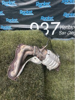 Parts Toyota 2.4 catalytic