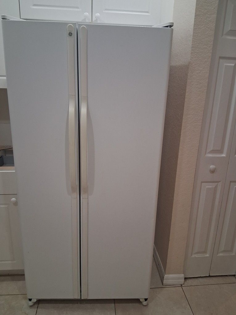 Fridge Stove And Dishwasher Ready to Go