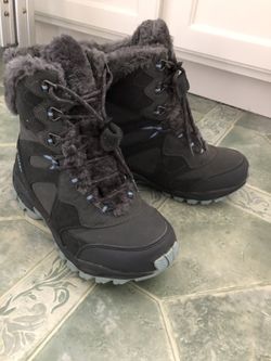 Hi-Tec winter boots