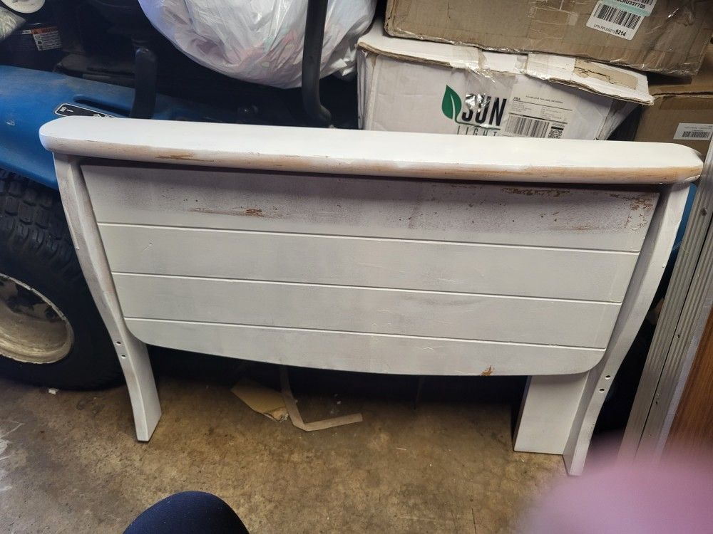 DIY/Children's Desk / Hang On Wall Or Place At The End Of A Twin Bed