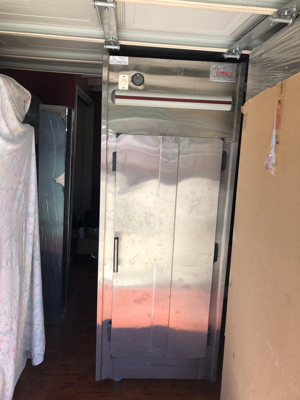 Tomasi commercial fridge