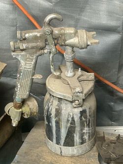 Paint Primer sprayer Binks
