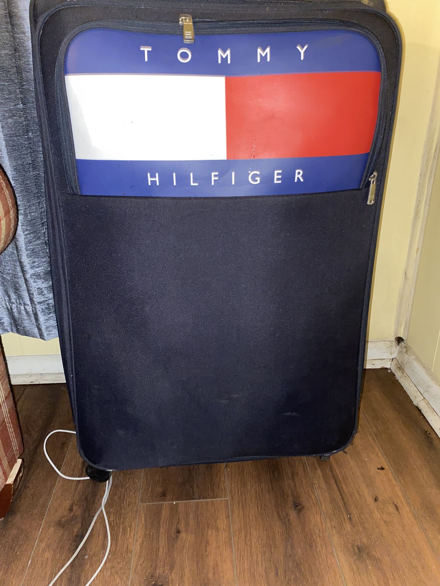 Tommy Hilfiger Suitcase 