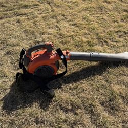 Husqvarna Leaf Blower/mulcher