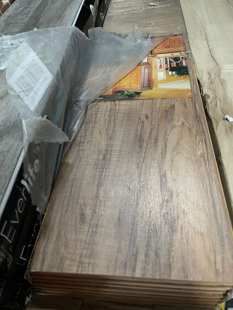 Lakeshore Pecan Laminate Flooring ( 338 Sq Ft ) for Sale in Las Vegas