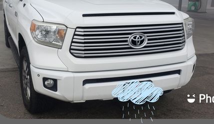 Toyota Tundra Grill