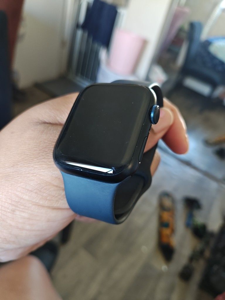 Apple Watch series 8