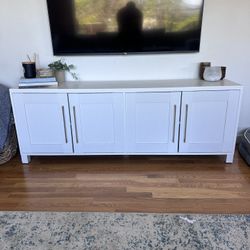 TV Stand/Entertainment Console