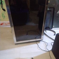 Frigidaire 34 Bottle Wine Refrigerator