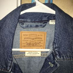 Levi’s Denim Jackets Mens Medium Brand New Never Worn