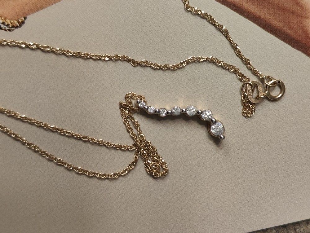 10k Gold Diamond Necklace