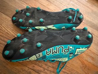 Puma Soccer Cleats Teal and Black