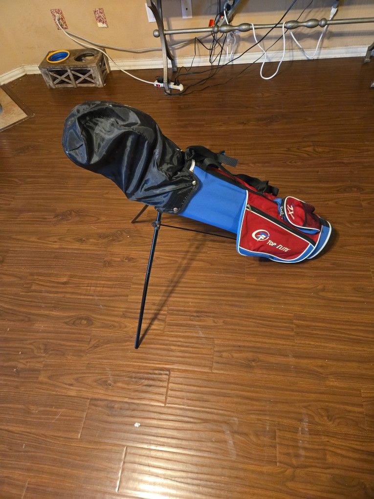 Top Flight Kids Beginner GOLF Set With Putter