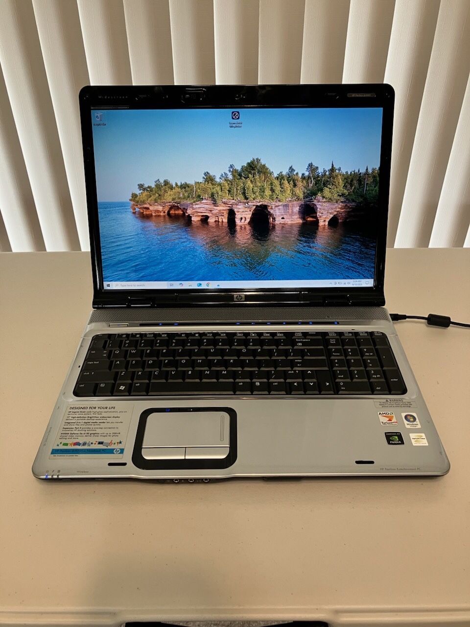 Like New 17” Hp Laptop $250