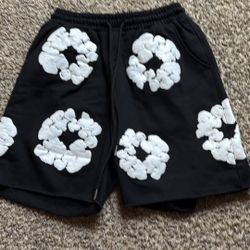Denim Tears Shorts Size Medium 