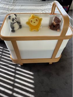 Cradlewise Smart Crib