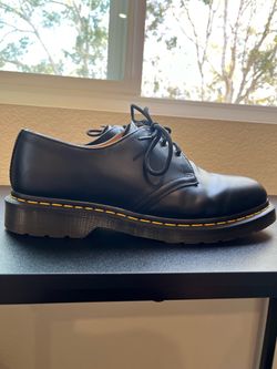 Dr. Martens Airwair Oxford (M 11)