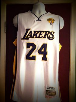 Los Angeles Lakers #24 Kobe Bryant Retro NBA Finals Basketball Jersey S.M.L.XL.2X