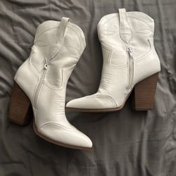 ‘Ravella’ Brand White Cowboy Ankle Boots