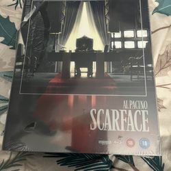 Scarface (Limited "Film Vault" Special Edition With Numbered Placque and Artcards)