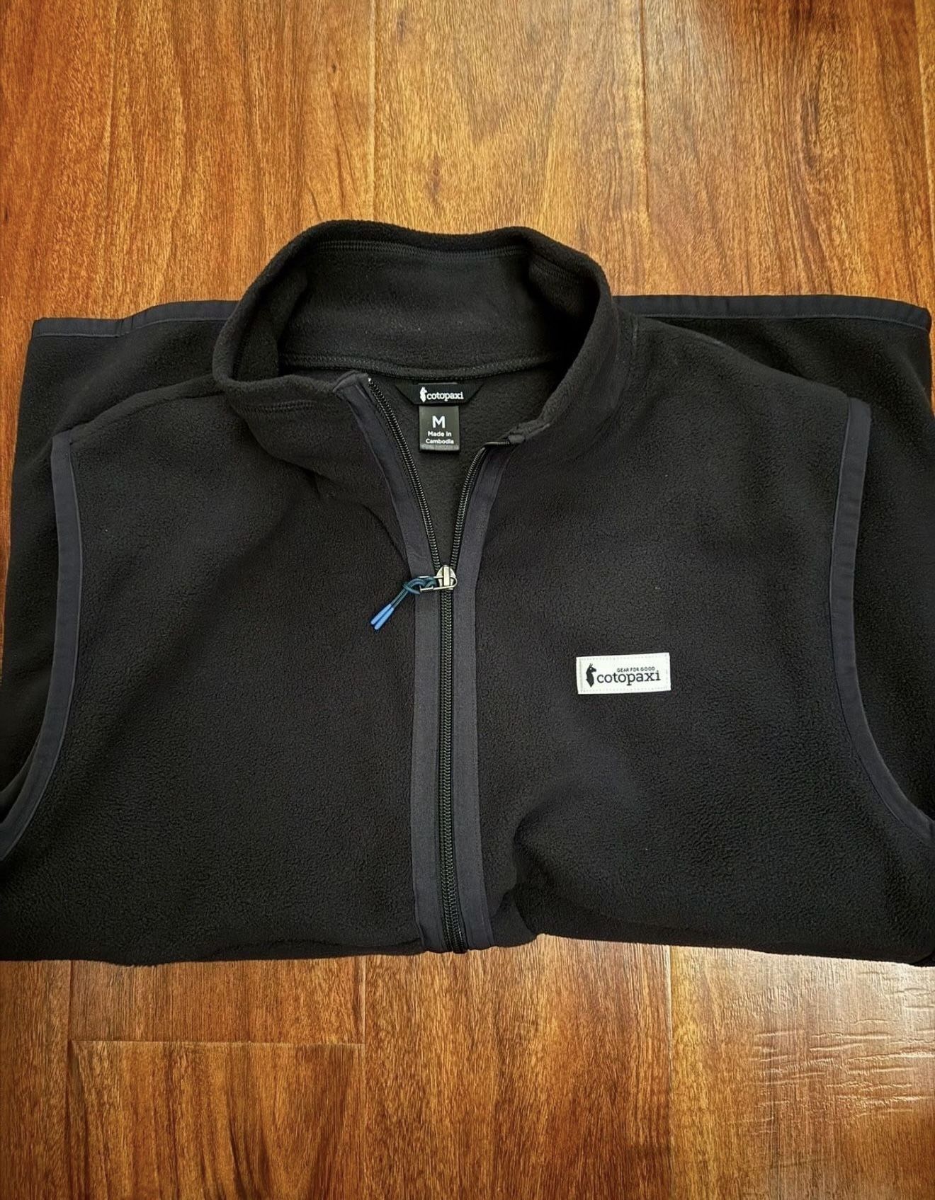 Cotopaxi Men’s Medium/Large Black Vest New