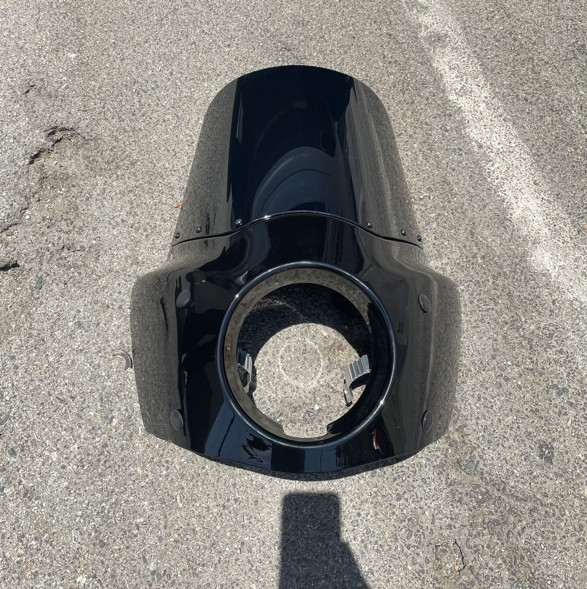 Memphis Shades Road Warrior Fairing w/ 15” Black Windshield