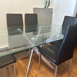 Dinning Room Table 