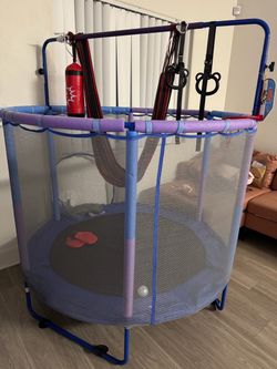 Kids Trampoline – Great for Backyard Fun!