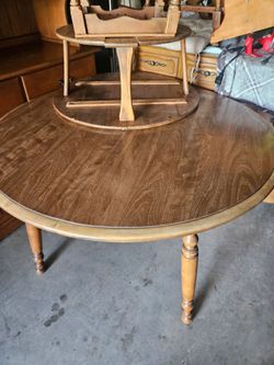 Kitchen table
