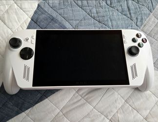 Xbox ROG Ally (can trade for steamdeck)