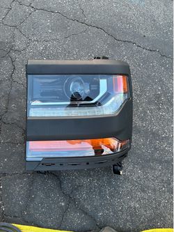 Headlight driver side Silverado