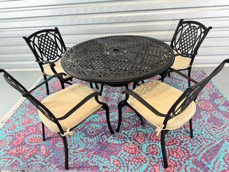 Cast Iron Patio Table and 4 Chairs Set