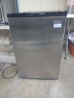 EYHOMY MINI FREEZER