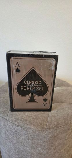 Brand New Card, Chips Poker Set. Two Sets of Cards, Dealer Button, Big, Small Blind Button,100 Chips